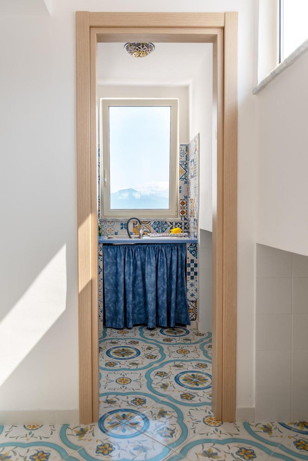 Blue 51 Apartment Vico Equense Bagian luar foto